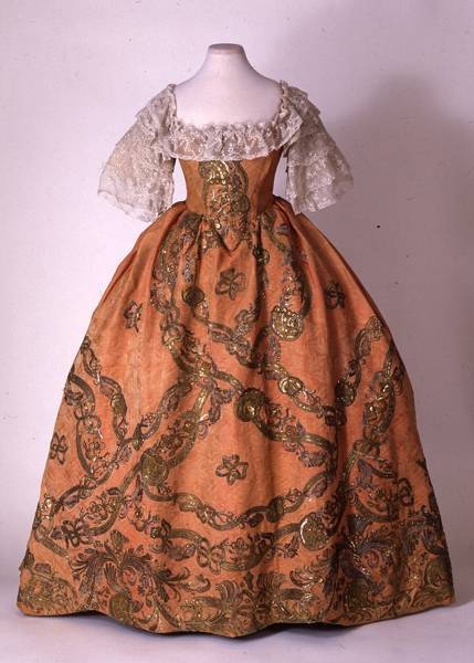 Свадебные платья в стиле 19 века фото