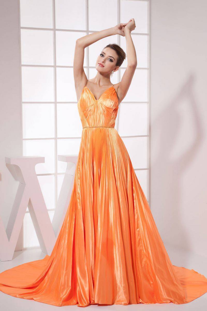 Оранжевое свадебное платье атласное со шлейфом