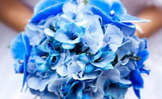 Красивый свадебный букет синий