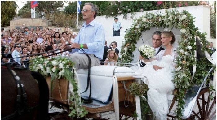 Летнее празднование греческой свадьбы
